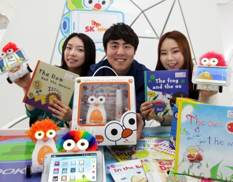 SK텔레콤은 20만원대의 경제적인 가격으로 유아에게 로봇 교육을 할 수 있는 스마트로봇 보급형 모델 ‘알버트 팝’ 패키지를 1일 출시한다.