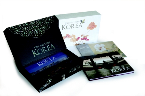 한국관광공사는 한국의 다양한 관광매력을 담아낸 사진화보집 View & Story of KOREA(국,영문 혼용)를 민간출판사와 공동으로 제작, 유료판매를 시작한다.