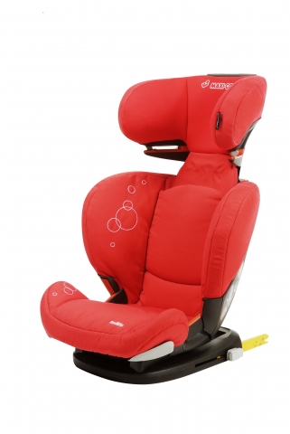 카시트 브랜드 맥시코시가 3세부터 12세까지 사용할 수 있는 ISOFIX 카시트 로디픽스를 새롭게 출시했다.