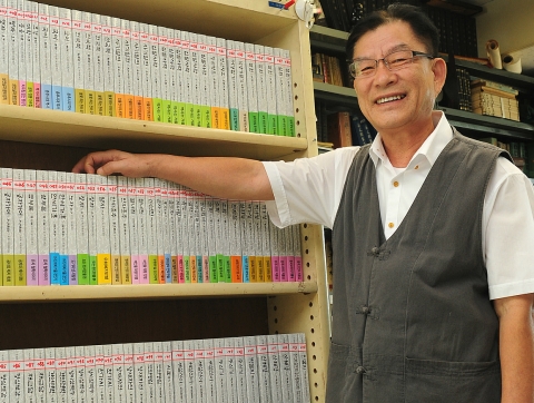 건국대 중어중문학과 임동석(64) 교수는 최근 춘추좌전(전 6권, 동서문화사 펴냄)을 국내 최초로 완역했다고 밝혔다.