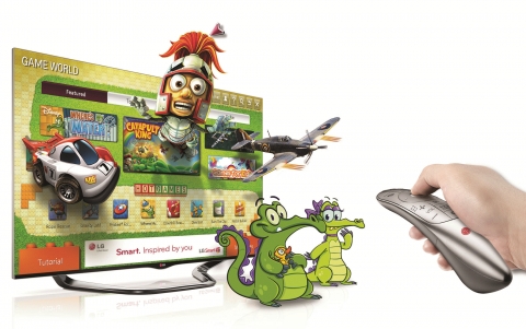 LG전자가 이번 주 중에 인기 퍼즐게임인 스왐피-웨어스마이워터, 다음달에 미니모터레이싱 및 캐터펄트 킹을 시네마3D 스마트TV 앱장터인 스마트월드에서 제공하며 스마트TV 게임 콘텐