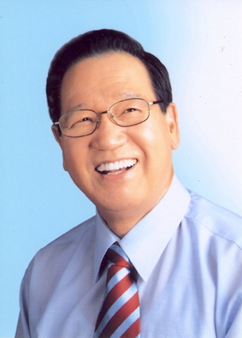서울종합예술학교가 4선 국회위원을 지낸 이규택(李揆澤) 전 의원을 석좌교수로 임명했다.