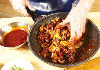 불족발