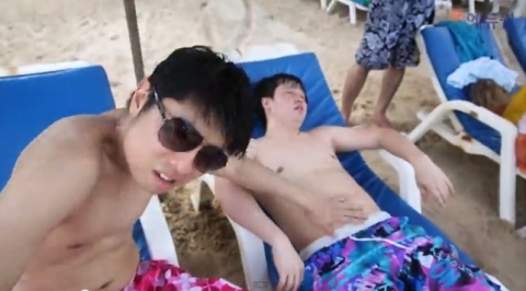 가수 싸이의 젠틀맨 뮤직비디오를 패러디한 에듀윌 젠틀맨의 한 장면