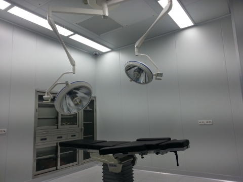 HNC가 디올메디컬센터의 무균 수술실과 팻 보관실을 구축했다고 밝혔다. 무균수술실 전경