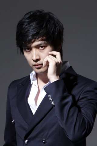 tvn 일일드라마 미친사랑 ost ‘보낸다’를 부른 강현수.