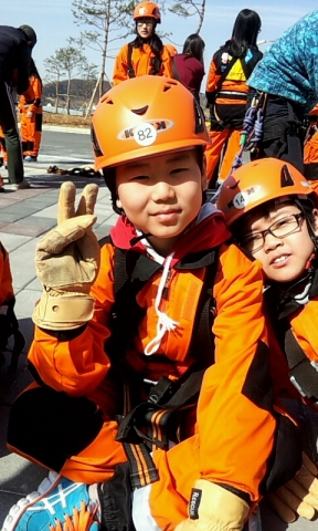 군산대학교 희망나눔 청년사업단은 아동비전형성서비스인 내일을 여는 아이 참가자를 모집한다고 밝혔다.