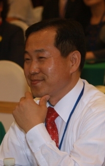 김용진 교수가 행복 코디네이터 교재를 출간했다.