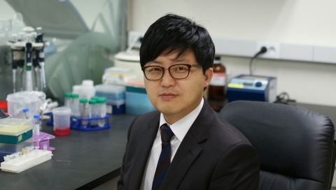 건국대 안성관 교수가 국가 R&D 우수성과 100선에 선정되었다.