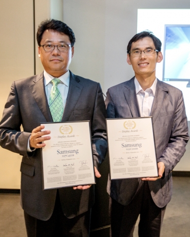 지난 6일, 독일 베를린에서 열린 유럽 최대 가전전시회 IFA2013 개막일에 맞춰 진행된 유럽지역 ‘SEAD 글로벌 어워드’ 시상식에서 대형, 중형 2개 부문을 수상한 삼성전자 