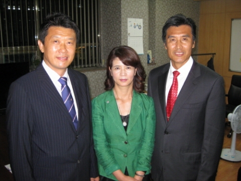 독도강치복원국민운동본부는 스포츠 스타 박민수 씨와 이상윤 씨를 제1회 독도 강치 국제 마라톤 대회의 홍보대사로 임명했다.