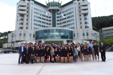 싱가포르 Ngee Ann 폴리텍대학 학부생 40명이 동명대학교를 방문했다.