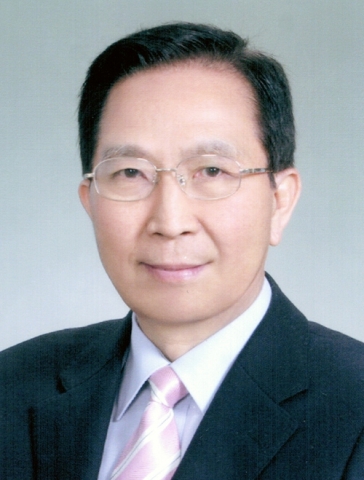 상명대 이익환 교수가 세계언어학자총회 집행위원으로 선출됐다.