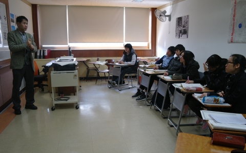 대치동에 위치한 신우성논술학원이 수능 직후에 실시되는 수시논술 특강을 10월 13일(일)에 개설한다.