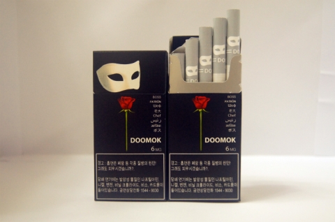 한국토바코인터내셔널사가 담배회사로서는 최초로 갑당 10개비 담배인 DOOMOK을 출시하여 내수시장을 공략하고 있다.