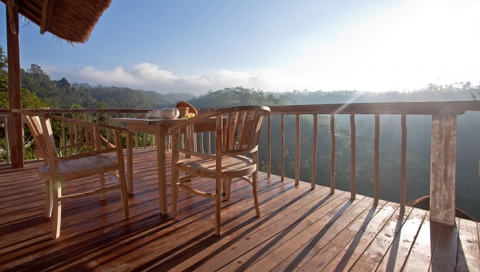 뿌뜨리발리가 힐링캠프 in 우붓 테마상품을 출시했다.