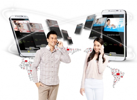 ㈜세븐이 스마트폰 전화 수신 화면에 이미지, SNS 등을 노출하는 애플리케이션 라이온을 런칭했다.