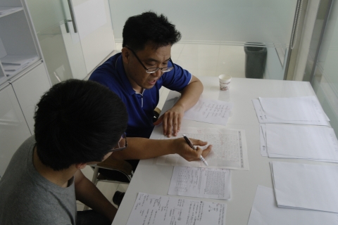 신우성논술학원은 11월 8일 수능 다음날부터 각 대학별로 논술시험 전날까지 날마다 8시간씩 논술 파이널 특강을 개설한다.