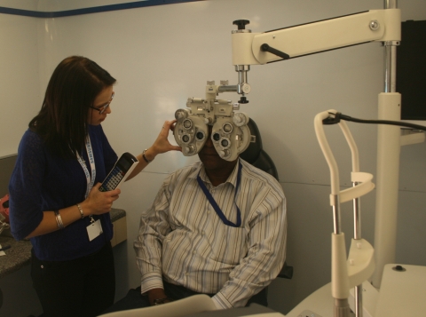 10월 23일 (현지시간) 삼성전자가 아프리카 남아프리카공화국 요하네스버그에 위치한 갤라거 에스테이츠(Gallagher Estates) 컨퍼런스 센터에서 삼성 디지털 빌리지 시험 