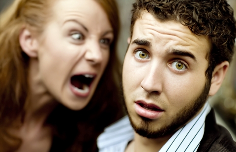 임신 중이던 아내들은 술을 마시고 늦게 귀가 하는 남편을 가장 서운했던 기억으로 꼽고 있었다.