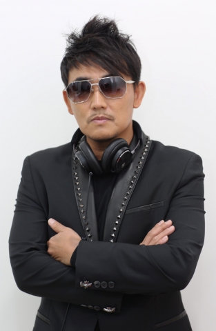 브랜드 뱅앤올룹슨은 최근 라이브의 황제 이승철에 이어, 영국에서는 팝의 거장 폴 매카트니와 함께 마케팅 활동을 펼치고 있다.(사진 이승철)