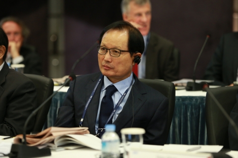 건국대는 한국과 러시아의 교류·협력을 강화하기 위해 개최된 제3회 한러대화 KRD포럼에 송희영 총장이 교육/과학분과 패널로 참석했다고 14일 밝혔다.