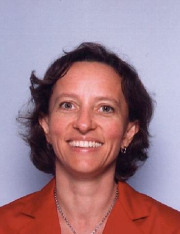 Anne-France Laclide holds a Licence in Business Administration and Corporate Finance from the University of Nancy. She is also a graduate in Business Administration from the University of Mannheim and holds a French Chartered Accountant degree (DESCF). She started her career at PriceWaterhouseCoopers, and afterwards occupied various positions in the finance departments of global groups. In 2001, she was appointed Chief Financial Officer at Guilbert, then at Staples, AS Watson and Grandvision. In 2012 she was appointed CFO of Elis.