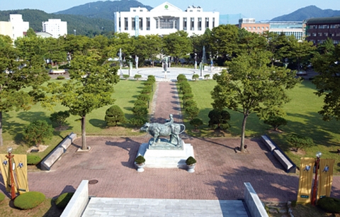 건국대 글로컬캠퍼스는 한국대학교육협의회 대학평가원이 대학 교육의 질을 보증하고 개선을 유도하기 위해 심사하고 있는 2013년도 대학기관평가 인증을 획득했다고 밝혔다.