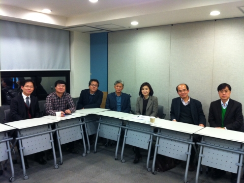 이민법연구회는 지난 26일 서초동에서 월례 연구모임을 가졌다.