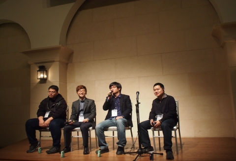 왕저 대표와 한국 개발자들과의 현장 커뮤니케이션 장면