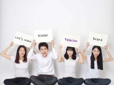 건국대는 올해 LG그룹의 대학생 해외탐방 프로그램인 LG글로벌 챌린저 시상식에서 재학생으로 구성된 2개팀이 우수상과 특별상을 각각 수상했다고 27일 밝혔다.