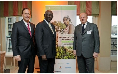 Rob Smith, AGCO Senior Vice President & General Manager Europe, Africa and Middle East, John Agyekum Kufuor, Former President of Ghana & Chairman of The John A. Kufuor Foundation and Martin Richenhagen, AGCO Chairman, President & CEO at the AGCO Africa Summit 2014.
