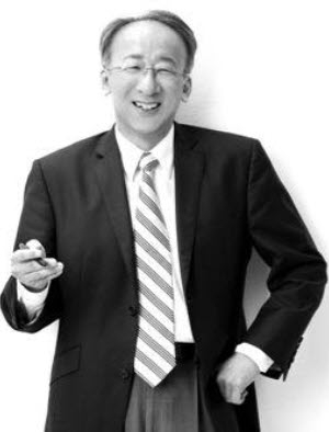 오는 2/11 동명대에서 교수들을 대상으로 특별 초청 예정인 조 벽 동국대 석좌교수.