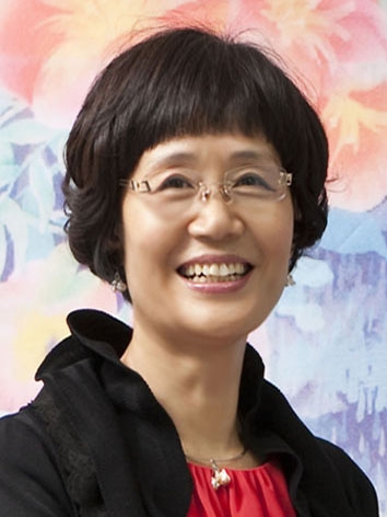 류미지 한국폴리텍대학 섬유패션캠퍼스 교수가 대구섬유미술가회 총회에서 신임회장으로 선출됐다.