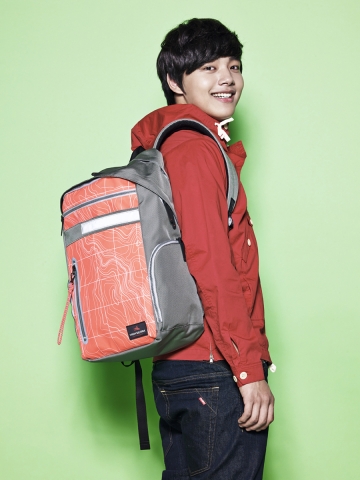 하이시에라 모델 여진구