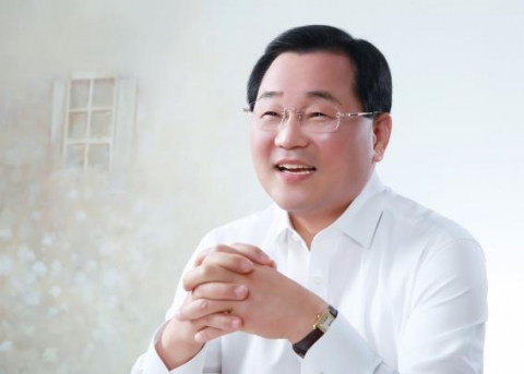 심장이 뛰고 있다면 도전하라 책의 저자 김노진