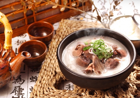 남녀노소 누구나 즐길 수 있는 순대국밥