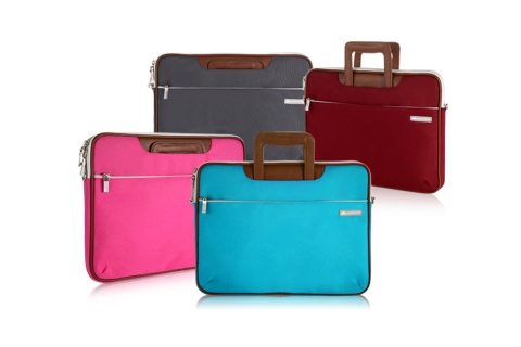 베어월즈코리아가 레티나 맥북프로 충격방지 세띠 노트북가방을 출시했다.