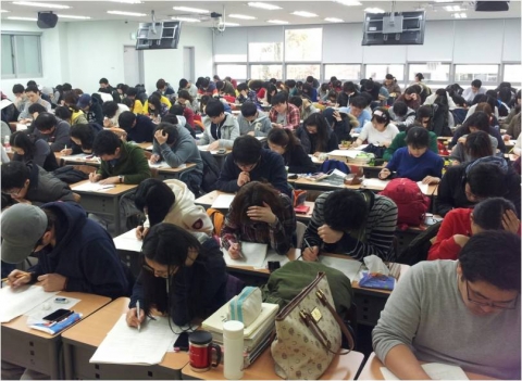 윈플스 공무원학원이 마무리 학습 전략을 제공한다.