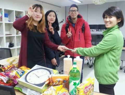 건국대 김재성, 김연지, 박진우, 천하정, 김주리, 김준범, 이승재, 김유경, 김정은 학생 등 9명은 지난해 12월 말부터 2월 중순까지 8주간 학교에서 제공하는 KU커리어디자인스