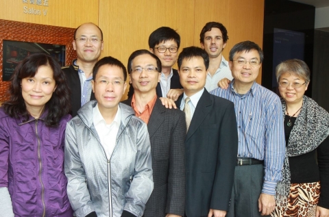 AASPAC회의에 참석한 아시아 태평양 지역 환자단체 대표들, 뒷줄 가운데가 한국강직성척추염환우회 이승호 회장