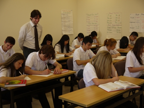 캐나다 토론토의 사립 고등학교 브루클린 컬리지가 한국 학생에게 캐나다 취업유학을 위한 대학진학 프로그램을 제공한다.