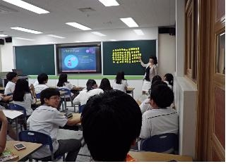 서울시는 아동청소년의 정신건강 증진과 조기개입을 위한 서울시 마음건강학교를 2014년 확대 운영할 계획이다.