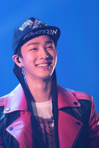 비스트의 맴버 이기광의 생일을 맞아 팬들이 글로벌 나눔에 앞장섰다.