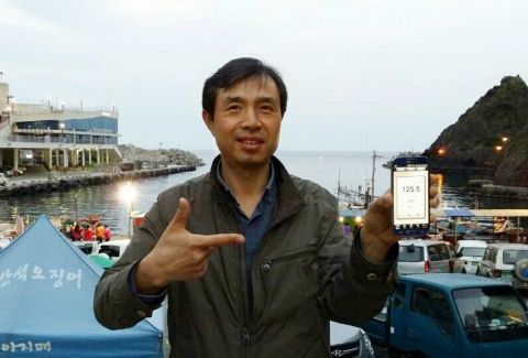 SK텔레콤이 국내 최초로 울릉도의 주요 관광지와 독도에 LTE-A 망을 개통했다고 13일 밝혔다. 이로써 울릉도 지역 주민과 매년 울릉도와 독도를 찾는 관광객들이 최대 속도 150