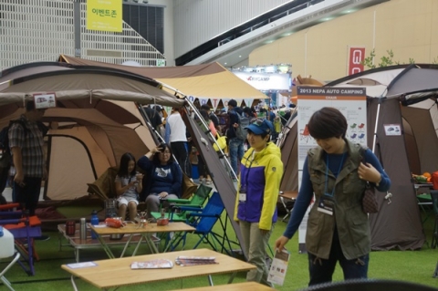 2013 국제아웃도어캠핑페스티벌이 인천 송도에서 열렸다.