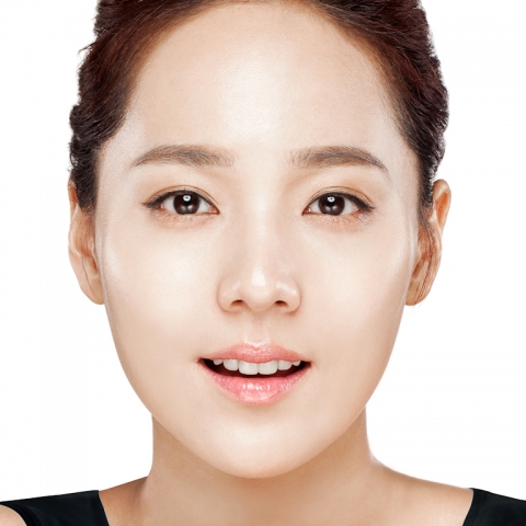 유진의 드루 파운팩트는 지난 12월 21일 CJ오쇼핑 론칭 이후 매회 방송마다 높은 판매고를 올리며 뷰티시장을 뜨겁게 달구고 있다.