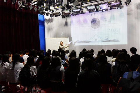 건국대학교 글로컬캠퍼스는 21일 고교생들의 올바른 진로 설정을 돕고 다양한 전공 소양을 체험할 수 있도록 2014년 제1차 Link-U 전공체험활동을 개최했다.