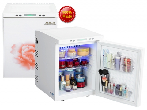 미쉘 화장품 냉장고 AT-0157WW이 MBC 나혼자산다 소유편에 등장해 화제를 모으고 있다.