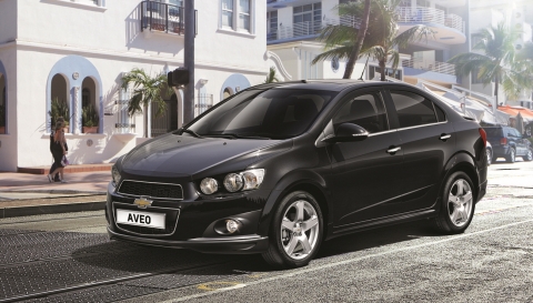 쉐보레가 한층 세련되고 감각적인 스포츠 패키지를 적용한 아베오 세단 스포츠 패키지를 16일부터 본격 판매한다.